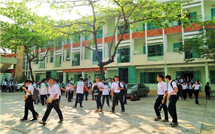 Khánh Hòa: Hoàn trả cho học sinh phần chênh lệch học phí đã đóng
