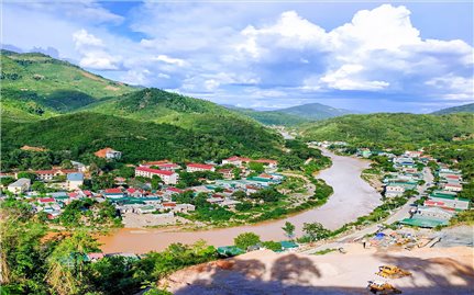Thực hiện các Chương trình MTQG ở Nghệ An: Gỡ khó, đẩy nhanh tiến độ