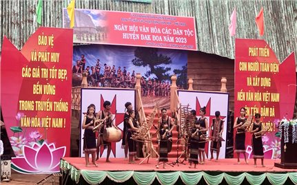 Gia Lai: Hơn 500 nghệ nhân tham gia Ngày hội văn hóa các dân tộc huyện Đăk Đoa