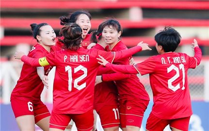 Đội tuyển nữ Việt Nam rộng đường vào bán kết