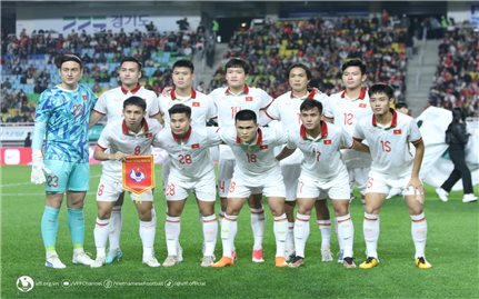 Sau loạt trận thua đợt giao hữu FIFA Days tháng 10, đội tuyển Việt Nam bất ngờ được tăng hạng