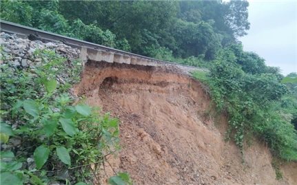Cảnh báo lũ quét, sạt lở đất do mưa lũ tại các tỉnh từ Hà Tĩnh đến Phú Yên