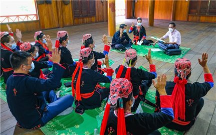 Quảng Ninh: Huy động mọi nguồn lực đầu tư phát triển vùng đồng bào DTTS