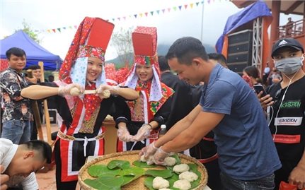 Phát triển du lịch vùng biên giới: Đa dạng hóa các loại hình du lịch (Bài 1)