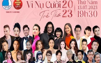 Hàng trăm nghệ sĩ Việt chung tay 