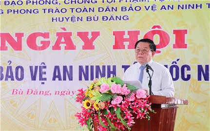 Trưởng ban Tuyên giáo Trung ương dự Ngày hội Toàn dân bảo vệ an ninh Tổ quốc tại tỉnh Bình Phước