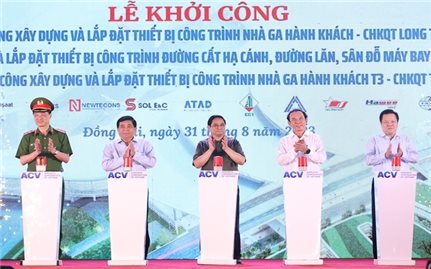 Thủ tướng: Phấn đấu vượt tiến độ 3 hạng mục quan trọng nhất của các dự án sân bay Long Thành, Tân Sơn Nhất