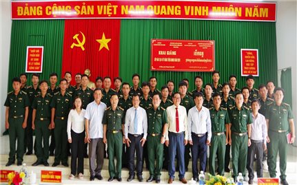 An Giang: Khai giảng lớp đào tạo kỹ năng tiếng Khmer năm 2024 cho cán bộ Bộ đội Biên phòng