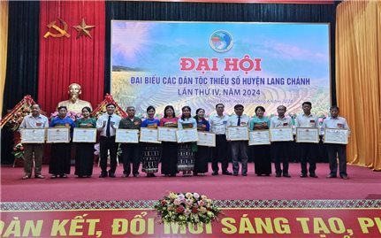 Thanh Hóa: Người có uy tín ở Lang Chánh góp sức xây dựng quê hương