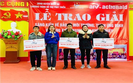 Hà Giang: Trao giải sáng kiến về bảo vệ môi trường, thích ứng biến đổi khí hậu và sáng kiến thanh niên khởi nghiệp