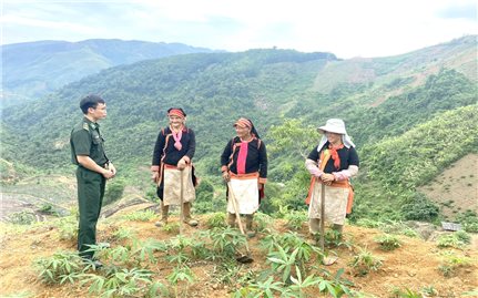 Xây dựng vùng biên Phong Thổ phát triển hòa bình