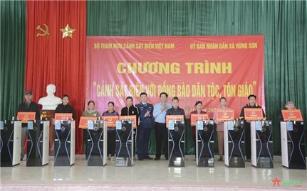 “Cảnh sát biển với đồng bào dân tộc, tôn giáo” tại Hòa Bình