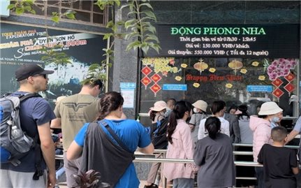 Dịp Tết Giáp Thìn, lượng khách đến Quảng Bình tăng cao