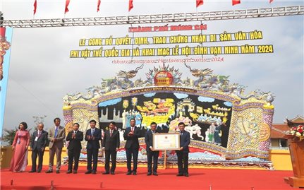 Quảng Ninh: Tp. Móng Cái đón nhận Chứng nhận Di sản văn hóa phi vật thể quốc gia và Khai mạc Lễ hội đình Vạn Ninh năm 2024
