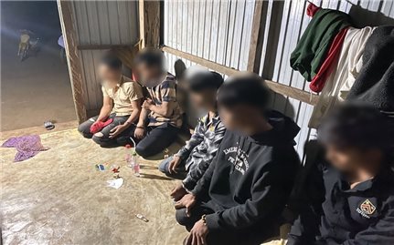 Gia Lai: Bắt giữ nhóm đối tượng người DTTS sử dụng ma túy