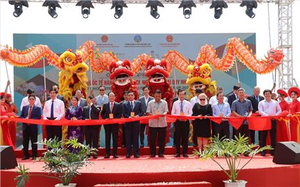 Bình Định: Khai mạc Hội chợ Quốc tế hàng phong cách ngoài trời 2024