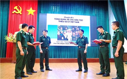 Đắk Lắk: Bồi dưỡng kiến thức dân tộc cho sĩ quan, quân nhân chuyên nghiệp