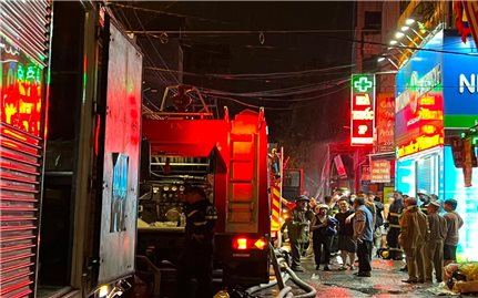 Cảnh sát tìm thấy 4 thi thể trong vụ cháy tại Định Công Hạ
