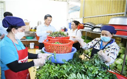 Gia Lai: Đang làm rõ nguyên nhân vụ 19 học sinh nhập viện