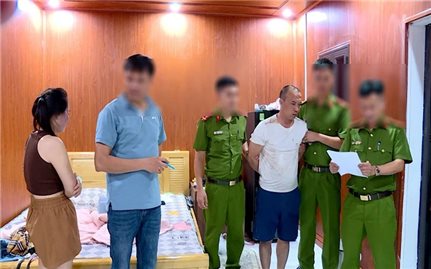 Bắt đối tượng sử dụng Flycam mua bán trái phép chất ma túy