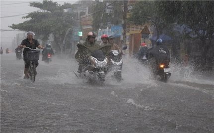 Thủ tướng chỉ đạo ứng phó với bão số 2, chủ động sơ tán người dân khỏi vùng nguy hiểm