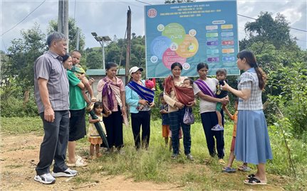 Kon Tum: Tăng cường công tác tư vấn về sức khỏe sinh sản, sức khỏe giới tính cho thanh niên người DTTS trước khi kết hôn