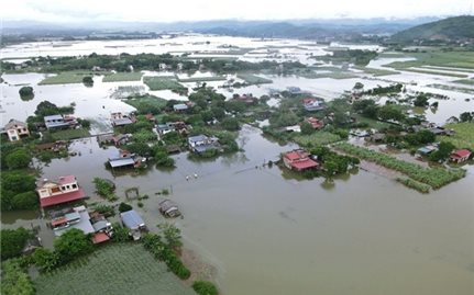 Thanh Hóa: Nước sông dâng cao, hàng trăm hộ dân ở vùng núi bị cô lập