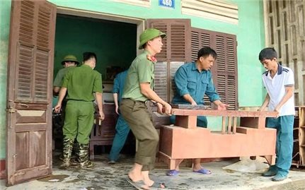 Nhanh chóng khôi phục ổn định cuộc sống sau bão lũ