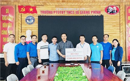 Trường Hữu nghị T78 thăm, động viên, chia sẻ cùng thầy trò hai trường học ở Lào Cai và Yên Bái