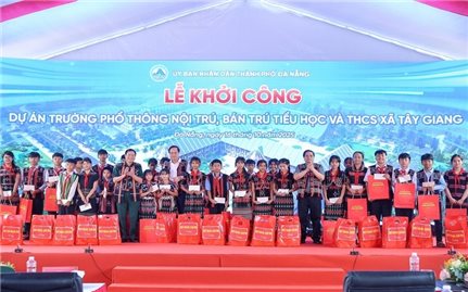 Thủ tướng Phạm Minh Chính dự khởi công trường học tại xã biên giới Tây Giang (Đà Nẵng)