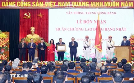 Tổng Bí thư Tô Lâm: Văn phòng Trung ương Đảng cần đóng vai “nhạc trưởng”