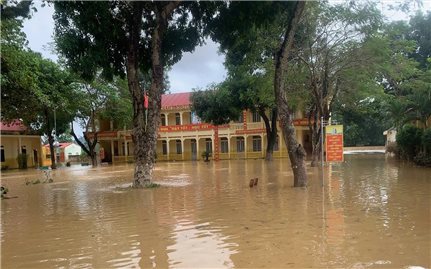 Thanh Hóa: Hơn 120 cơ sở giáo dục phải tạm dừng dạy học sau bão Bualoi