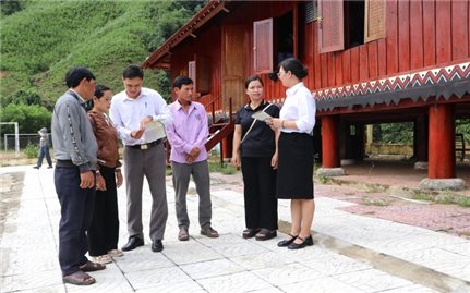 “Điểm tựa pháp lý” cho đồng bào DTTS- Ghi nhận từ Sơn La và Quảng Trị