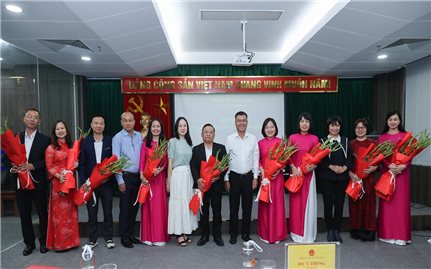 Quan tâm công tác đào tạo, bồi dưỡng, tạo mọi điều kiện thuận lợi nhất để cán bộ hoàn thành tốt nhiệm vụ