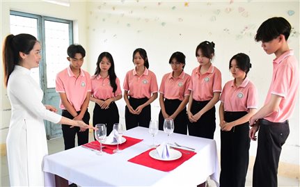 Phát triển kinh tế - xã hội, đảm bảo quyền lợi cho đồng bào DTTS tỉnh An Giang