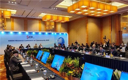 ASEAN vững vàng tiến bước