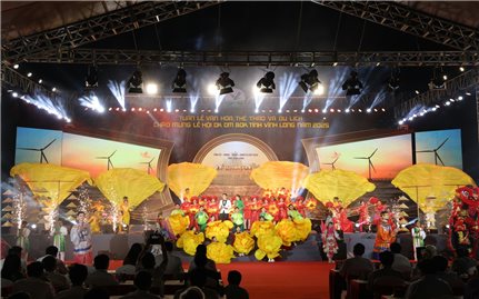 Vĩnh Long: Khai mạc Tuần lễ Văn hóa, Thể thao và Du lịch chào mừng Lễ hội Ok Om Bok năm 2025