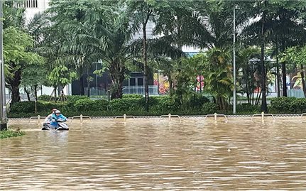 Hà Nội: Vẫn còn nhiều điểm úng ngập