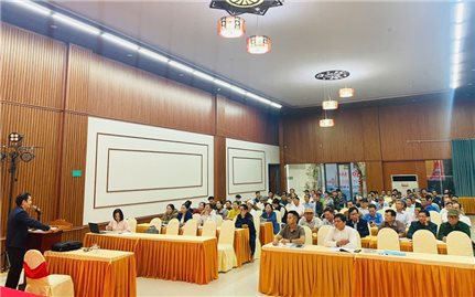 Nghệ An: Bồi dưỡng, cung cấp thông tin cho Trưởng bản, Người có uy tín