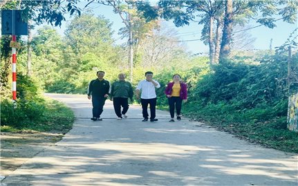 Nâng cao kỹ năng tuyên truyền, vận động cho Người có uy tín