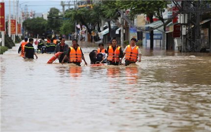 Tập trung khắc phục hậu quả, ổn định đời sống Nhân dân sau mưa lũ