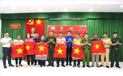 TP. Hồ Chí Minh: Lan tỏa “Ngày Pháp luật” ở cửa khẩu cảng Hiệp Phước