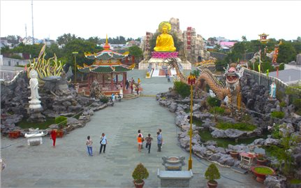 Dấu ấn văn hóa người Hoa ở nơi miền sông nước