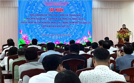 TP. Cần Thơ: Trang bị kỹ năng truyền thông cho cán bộ cơ sở nhằm lan tỏa chính sách giảm nghèo