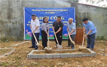 Xã Điền Lư đẩy mạnh truyền thông, giảm nghèo về thông tin