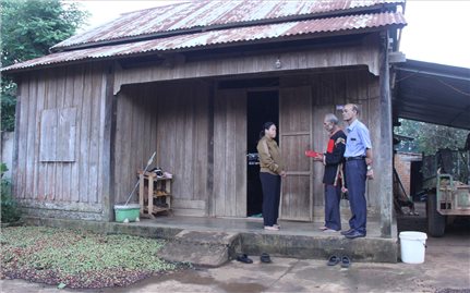 Người có uy tín tỉnh Đắk Lắk góp sức đẩy lùi tảo hôn, hôn nhân cận huyết thống