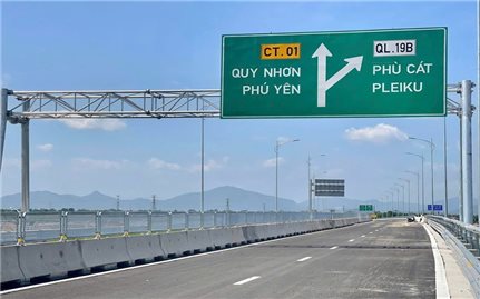 Thủ tướng đôn đốc chuẩn bị Lễ khánh thành, khởi công các công trình lớn, ý nghĩa chào mừng Đại hội Đảng