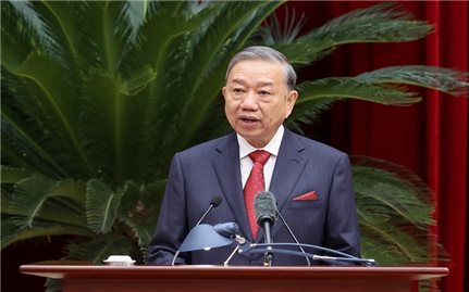 Bế mạc Hội nghị Trung ương 15