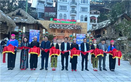 Khai mạc không gian văn hóa 