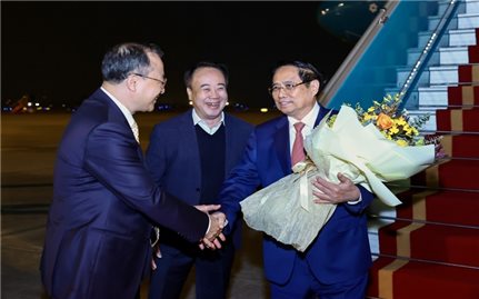 Thủ tướng Phạm Minh Chính về tới Hà Nội, kết thúc tốt đẹp chuyến công tác tại Lào